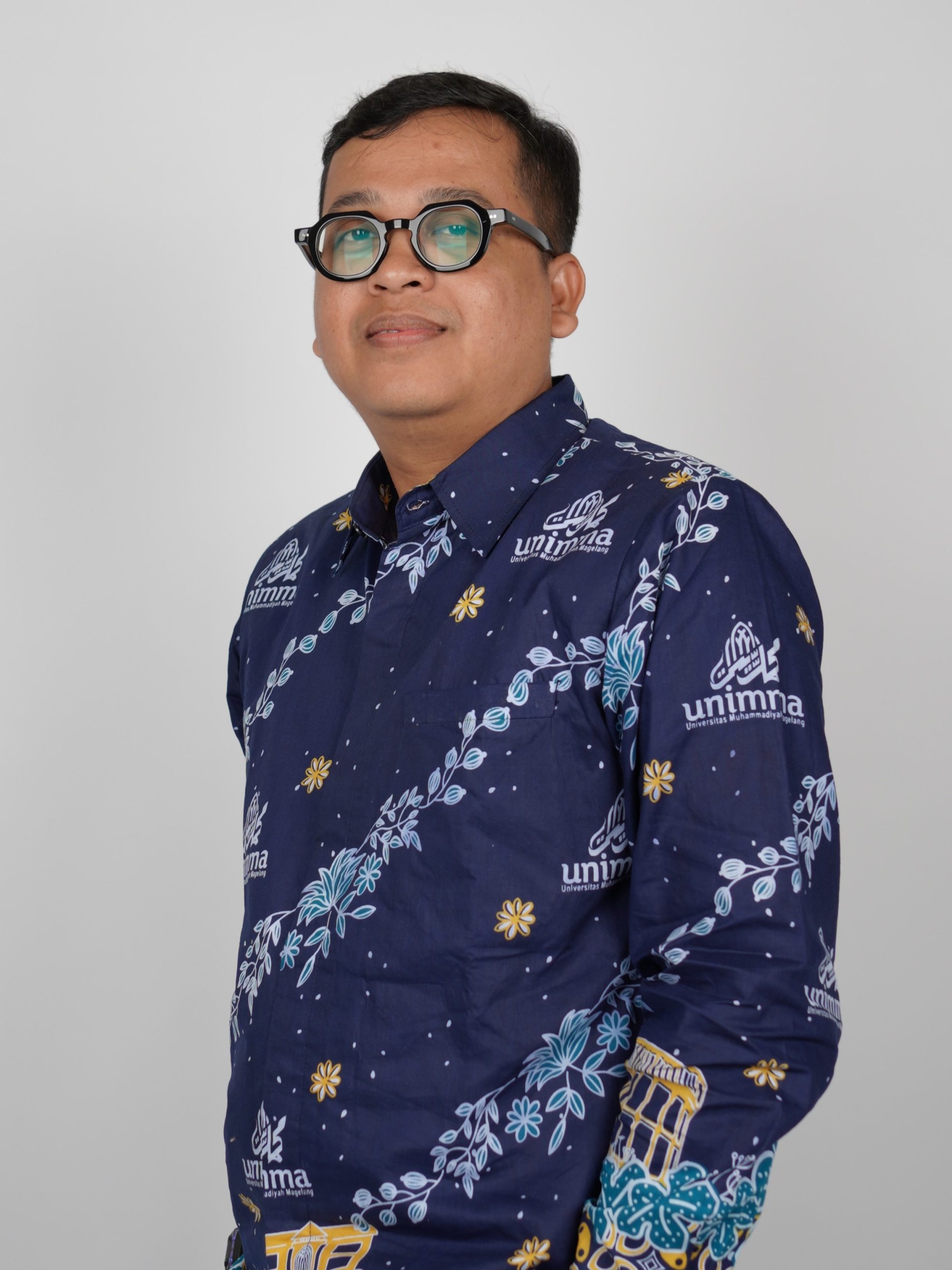 PRIHATIN DWIHANTORO, S.SN.,M.I.Kom.