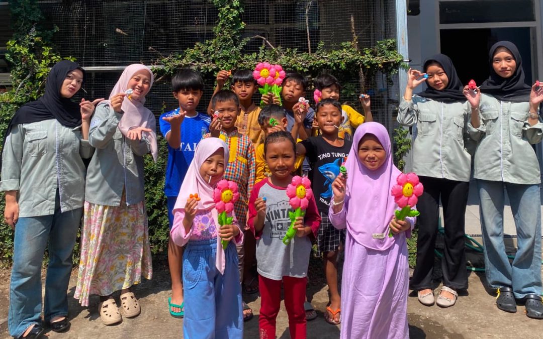 Mahasiswa Ilmu Komunikasi UNIMMA Selenggarakan Sosialisasi Mitigasi Bencana untuk Anak-anak di Secang, Magelang